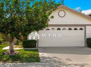 954 Ashton Ct, Vista, CA 92081