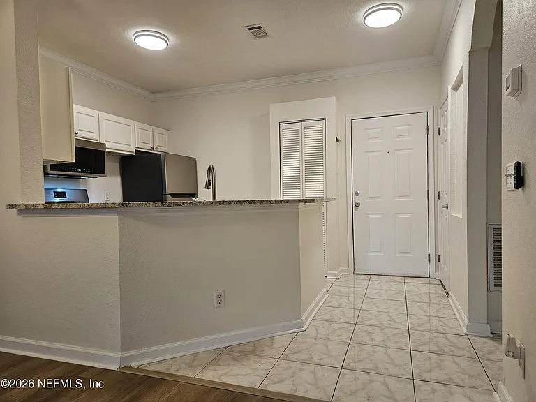 13810 Sutton Park Dr #1425 — Photo 3