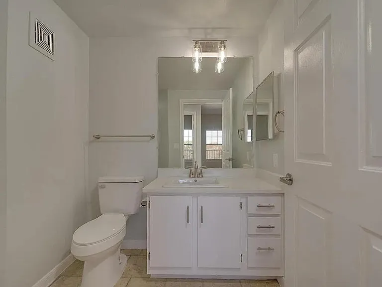 2320 Gracy Farms Ln #932 — Photo 11