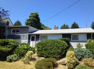 9809 17th Ave NE, Seattle, WA 98115