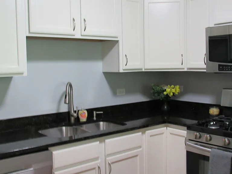 255 W Treehouse Ln — Photo 7
