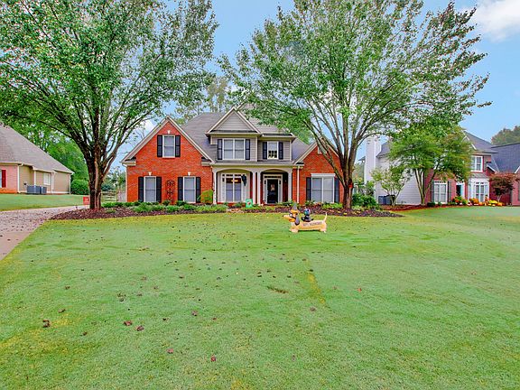 3rd image of 2064 Woodside Park Dr