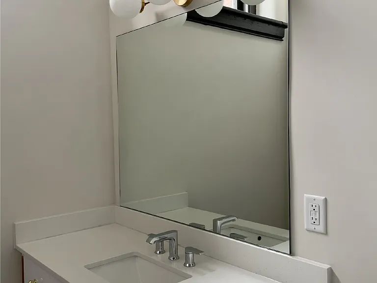 516 Berry St #201 — Photo 11