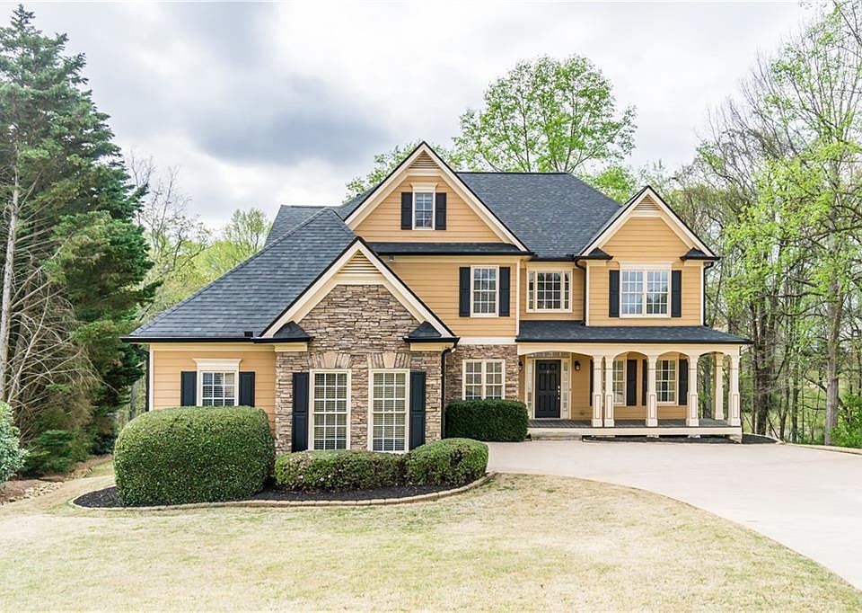 1st image of 8670 Woodland View Dr