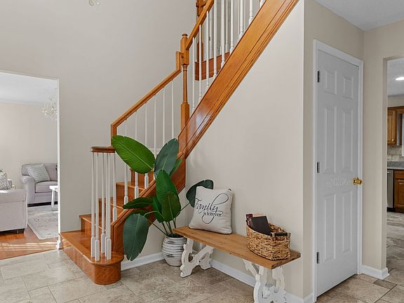 5th image of 237 Cedar Ln