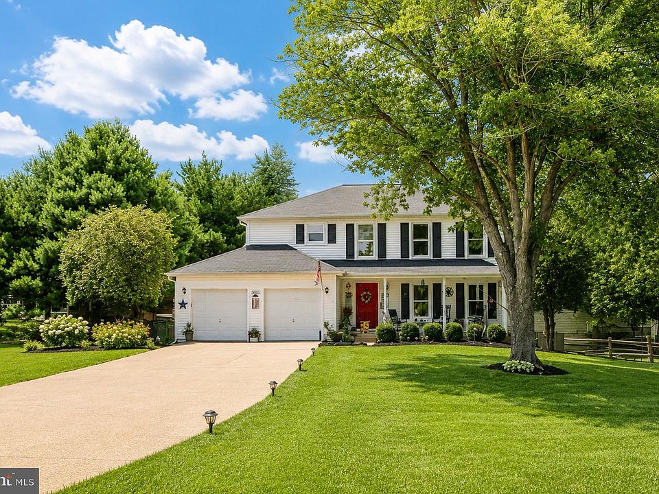 1st image of 7301 Lord Barton Dr