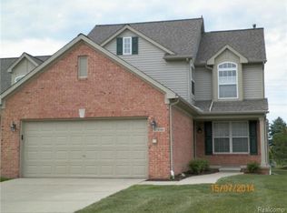 43886 Cherry Grove Ct W, Canton, MI