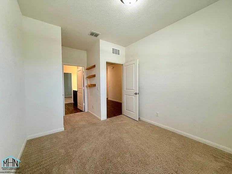 5843 Gulf Mdw — Photo 5