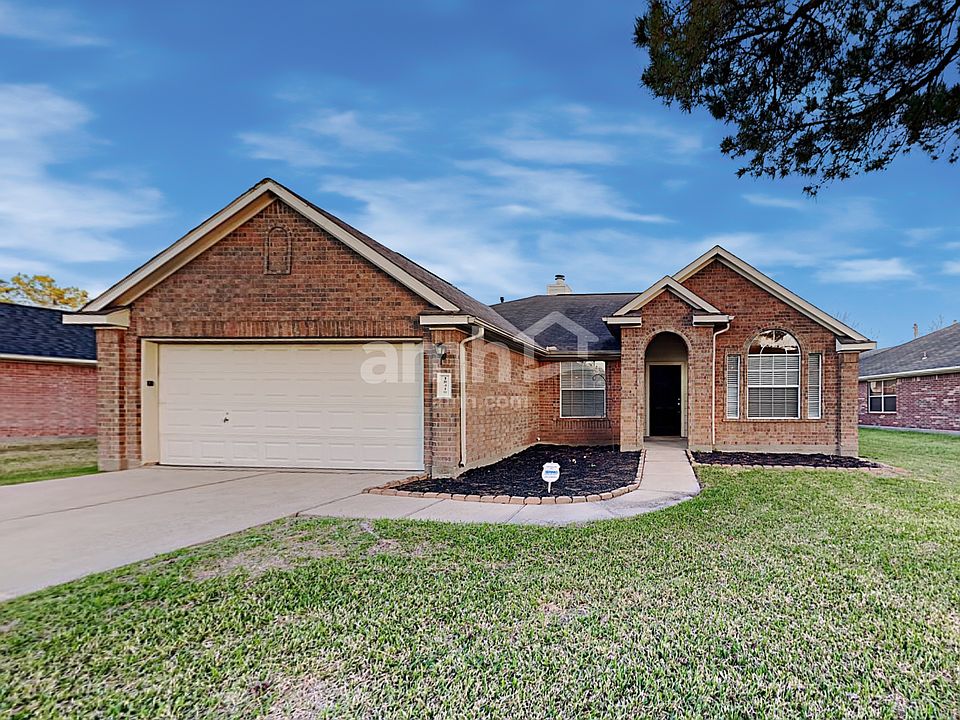 1st image of 18419 Cypress Meade Ln