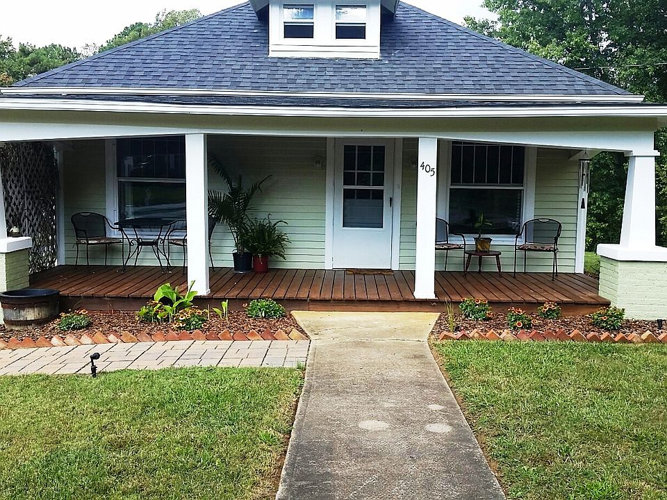 2nd image of 405 E Main St