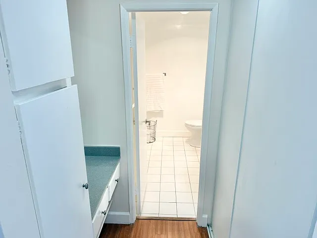 Madison Apartments — Photo 33