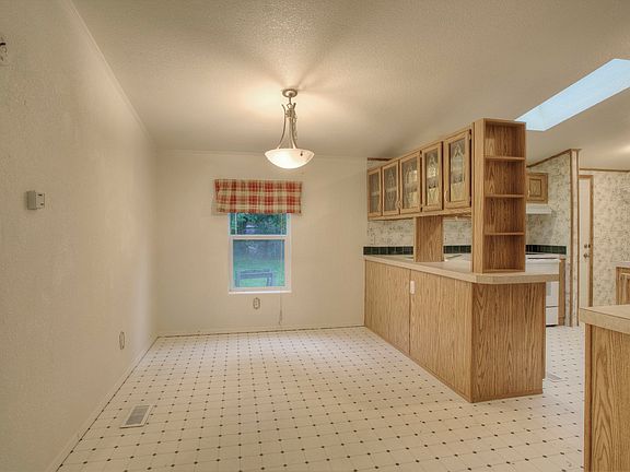 4th image of 43813 SE 139th St