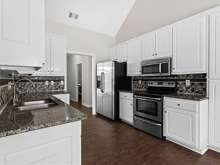 965 Dogwood Park Dr — Photo 9