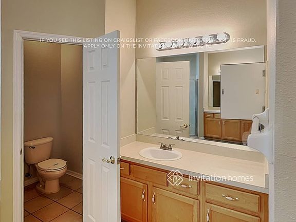 5th image of 7214 Colonial Lake Dr