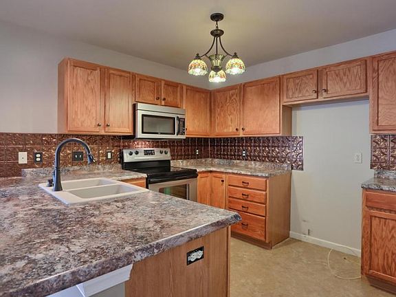 4th image of 357 Swatara Creek Dr #L-0128