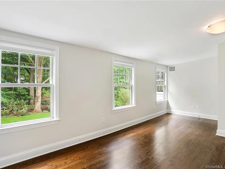 588 Weed St — Photo 22