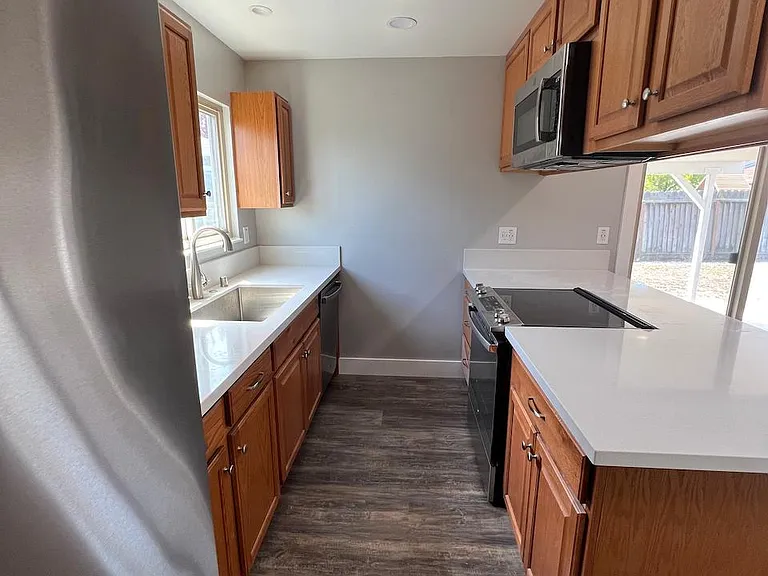 35489 Cleremont Dr — Photo 17