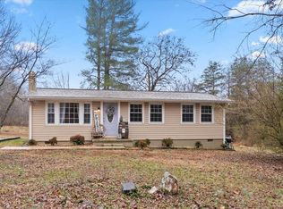 607 Goat Island Rd, Gladys, VA 24554