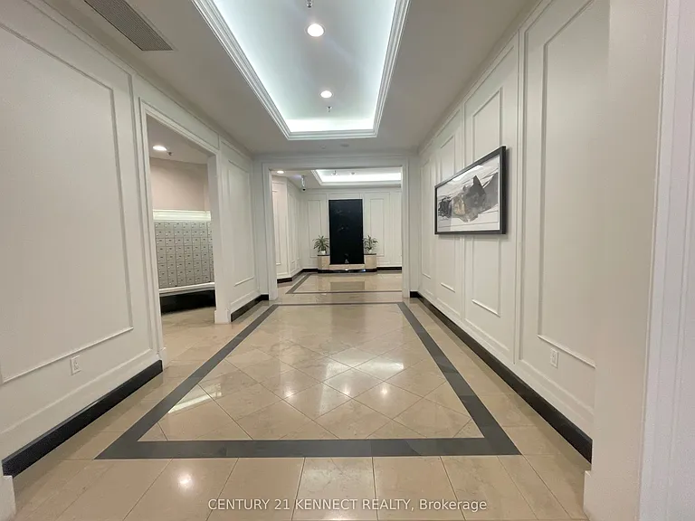 8 Hillcrest Ave #1810 — Photo 10