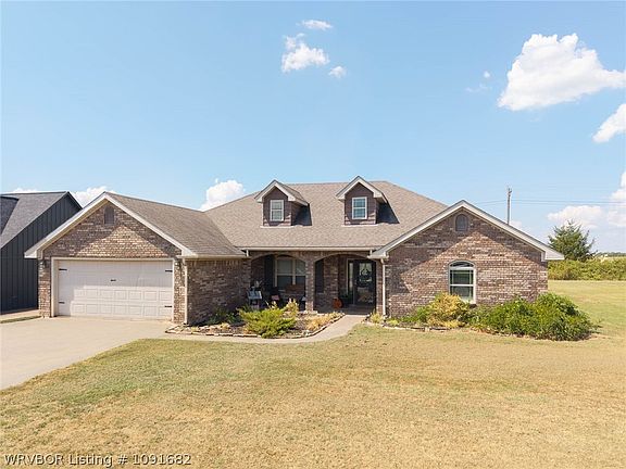 2nd image of 2033 Prairie Fire Dr