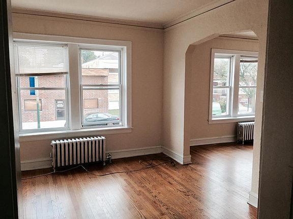4th image of 5425 W Montrose Ave APT 1N