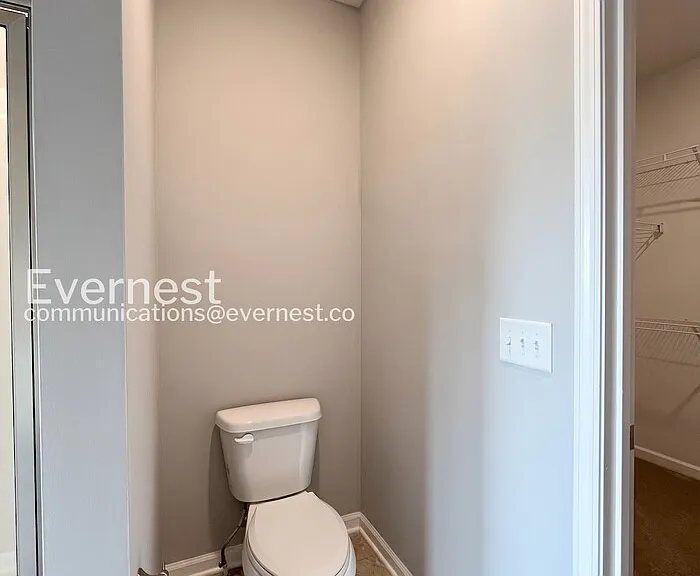 1105 Prospect Ct — Photo 23