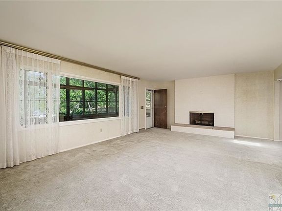 5th image of 3108 Reimers Park Dr