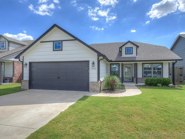3521 E Rockport St, Broken Arrow, OK 74014
