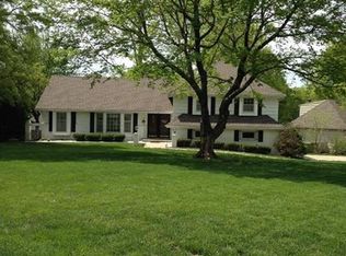 1 W 115th St, Kansas City, MO 64114