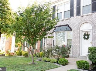 12093 Stallion Ct, Woodbridge, VA 22192