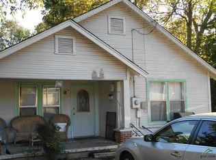 210 E 14th St, Mount Pleasant, TX 75455