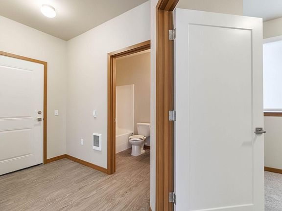 5th image of 8609 Locust Ave E #102A