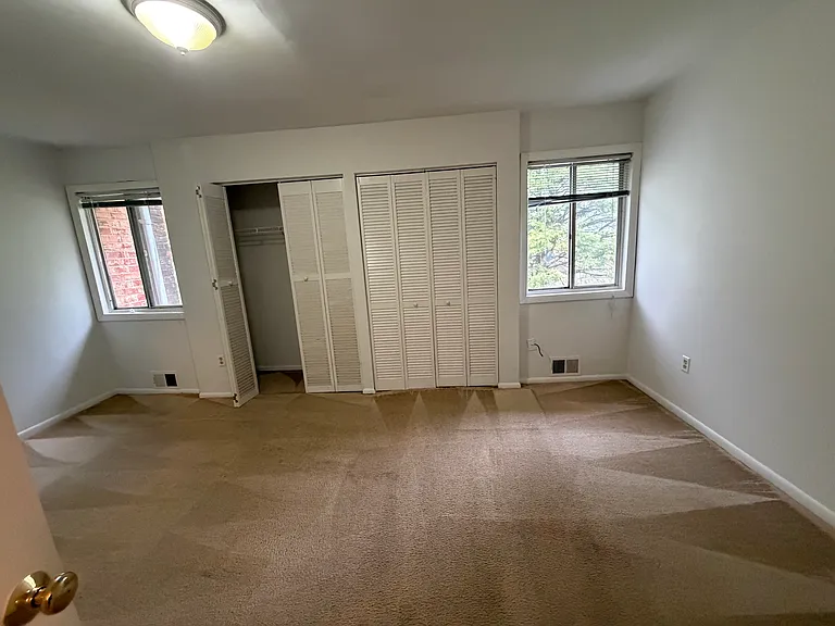 2210 Chamblee Pl — Photo 6