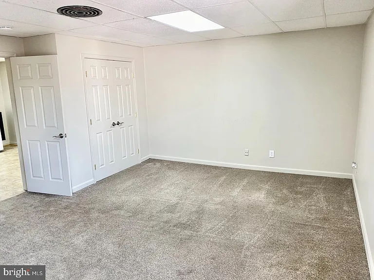 306 S Main St #B — Photo 7