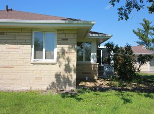 4090 Pioneers Rd, Beaver Crossing, NE 68313