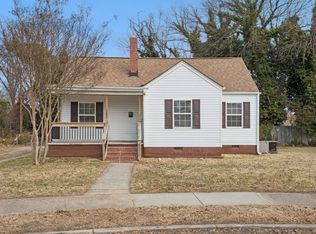 1152 Orcutt Ave, Newport News, VA 23607