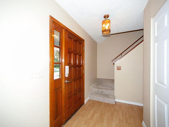 2nd image of 413 Ocean Dr