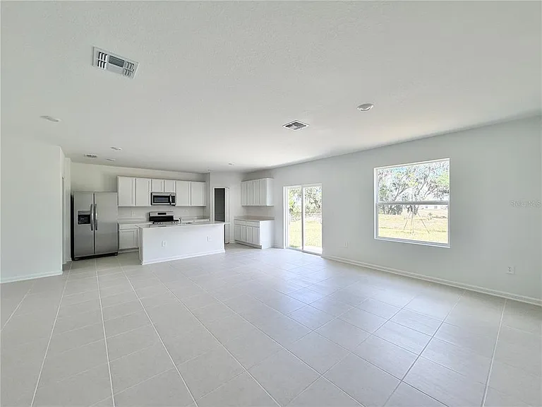 368 Kayden Cv — Photo 6