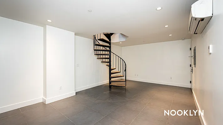 Rented by Nooklyn NYC LLC | media 77