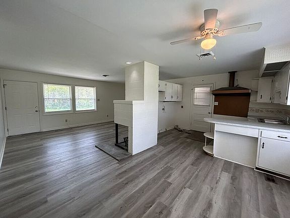 2nd image of 541 Pandora Dr
