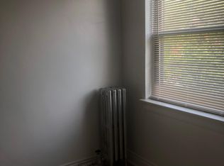 6108 S University Ave #301, Chicago, IL 60637