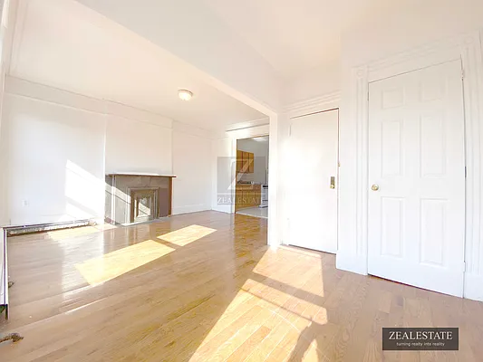 Rented by ZealEstate Group Inc | media 71