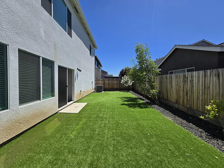 7037 E Cornell Ave — Photo 65