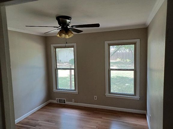 2nd image of 3520 Granada Dr