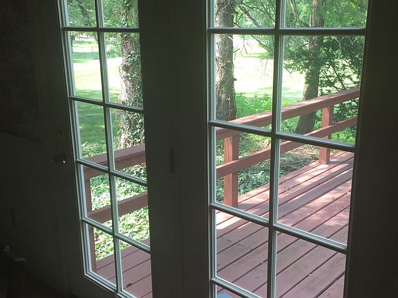 patio doors off kitchen to deck