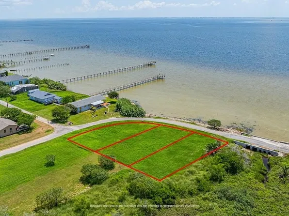 627 & 627 Copano Bay Dr, Bayside, TX 78340