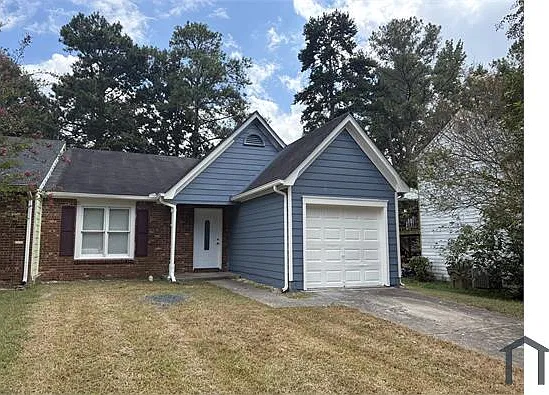 2 bed, 1196 sqft, $1,550 — Photo 2
