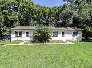 420 W Mahoney Dr, Derby, KS 67037