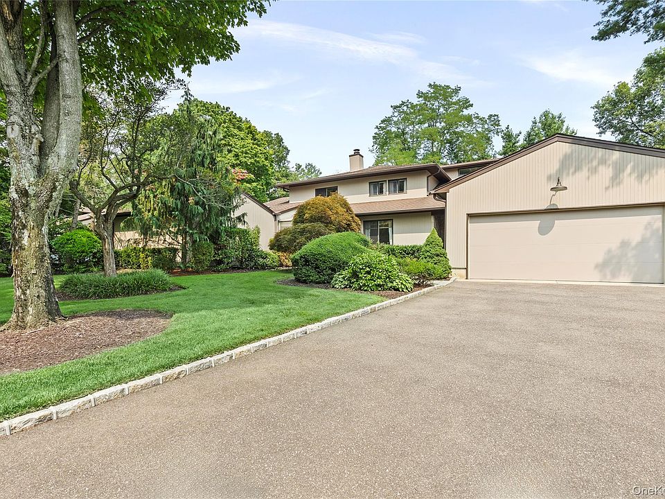 1st image of 10 Doral Drive