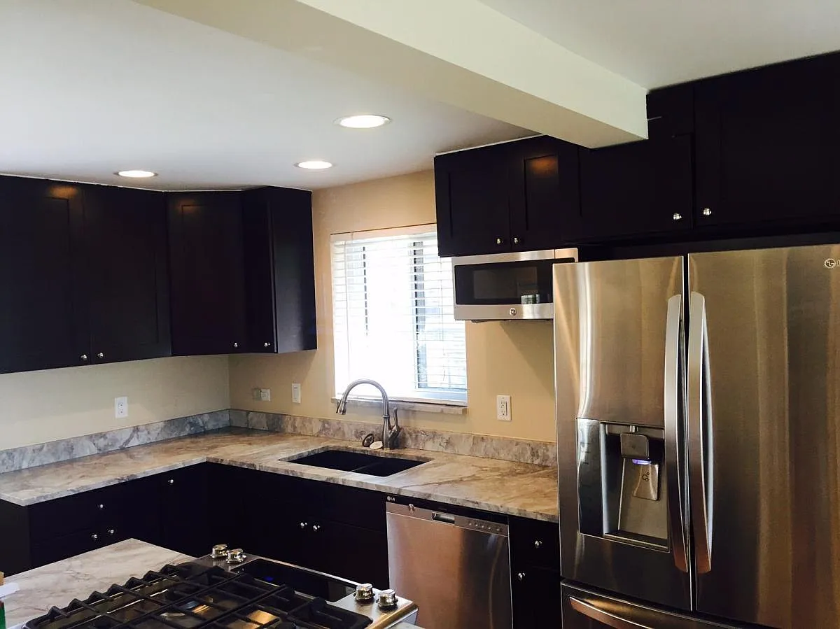 4 bed, 2000 sqft, $2,900 — Photo 2